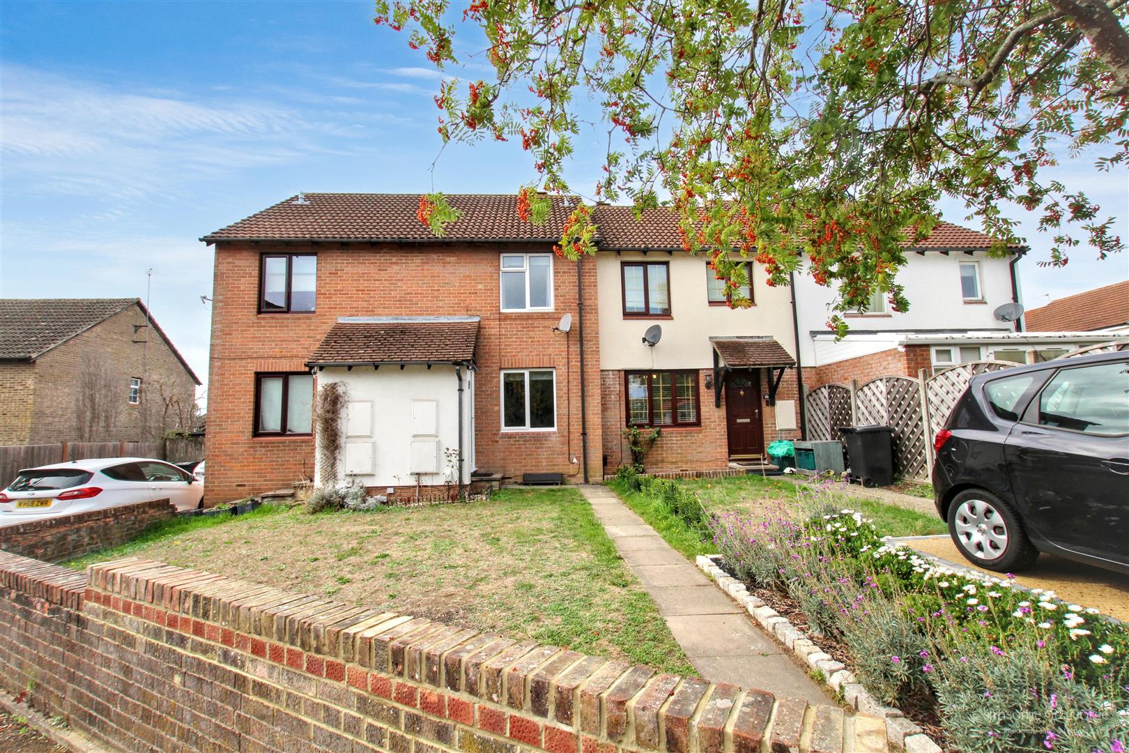 Latimer Drive, Calcot, Reading